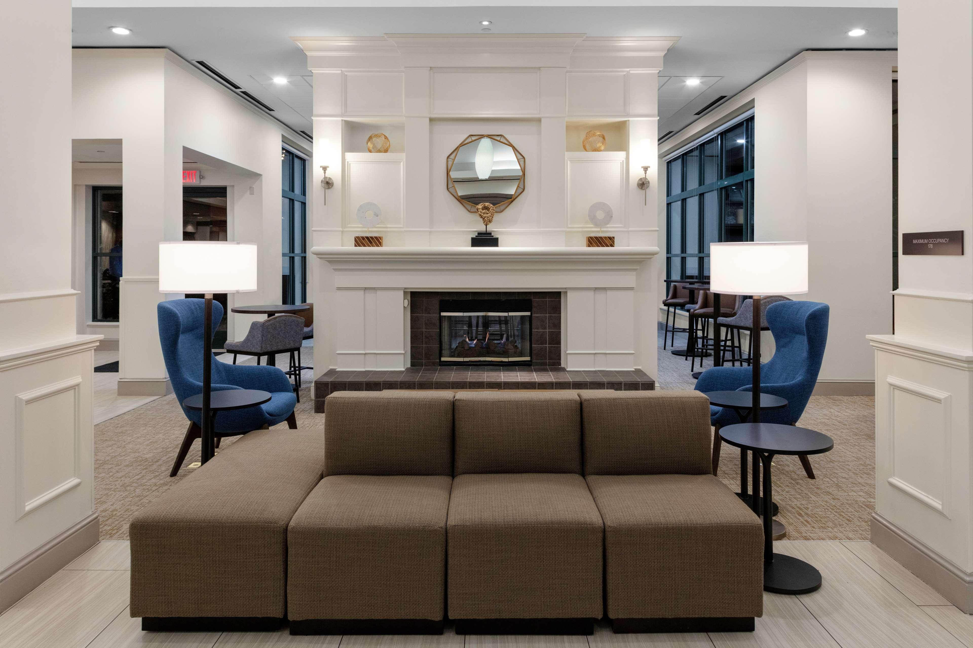 דאנוודי Hilton Garden Inn Atlanta Perimeter Center מראה חיצוני תמונה